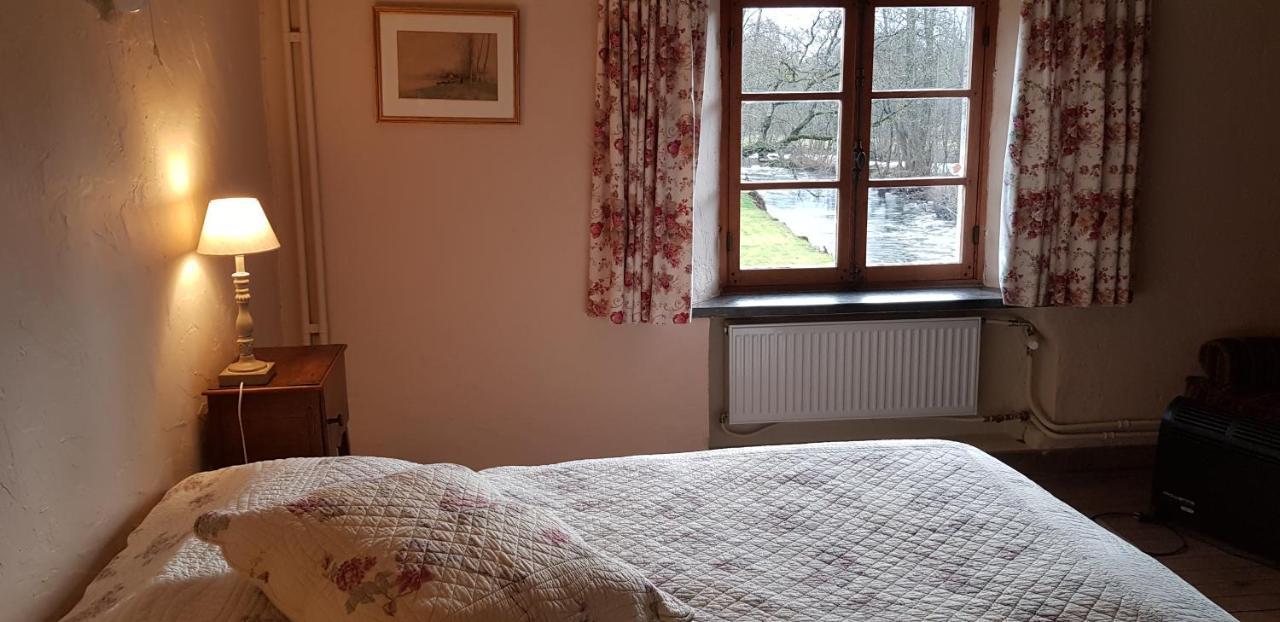 B&B Le Moulin De Resteigne Dış mekan fotoğraf